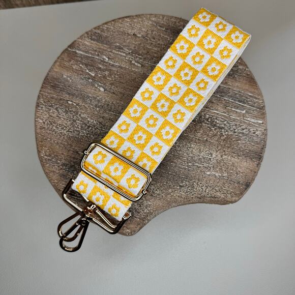 Wide YELLOW FLOWER Purse Strap Adjustable Crossbody Guitar Strap NEW FAST SHIP - Picture 1 of 4